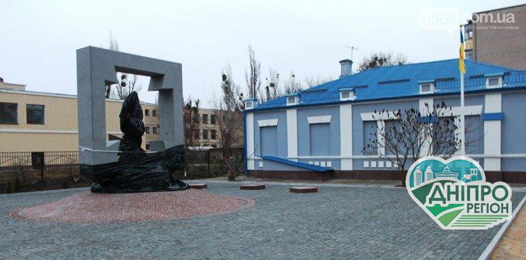 На Дніпропетровщині відкриють пам`ятник полеглим в АТО/ООС: стала відома дата На Дніпропетровщині відкриють пам`ятник полеглим в АТО/ООС: стала відома дата