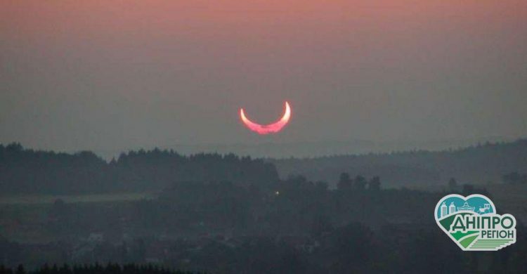 4 грудня останнє сонячне затемнення року: що можна і чого не можна робити 4 грудня останнє сонячне затемнення року: що можна і чого не можна робити