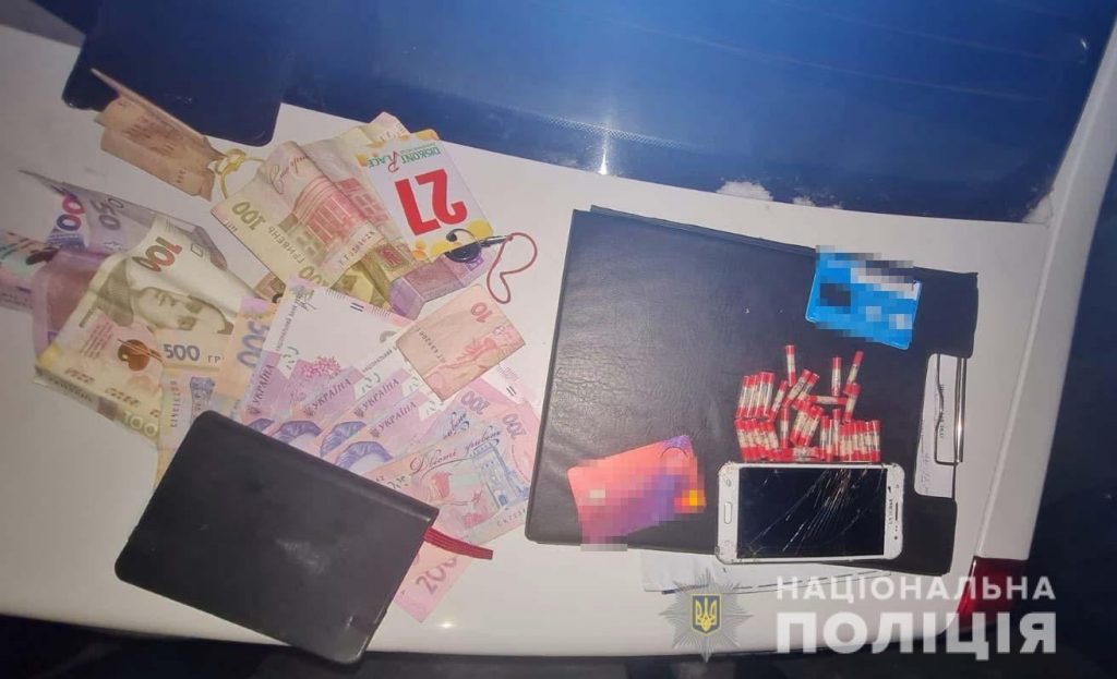 Заробляли 4 млн грн щомісяця: на Дніпропетровщині затримали наркоторговців
