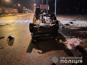 У Дніпрі сталася ДТП із чотирма автівками: малюк 2020 року народження в лікарні (фото)