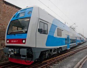 Укрзалізниця представила двоповерховий поїзд: як він виглядає (Фото)