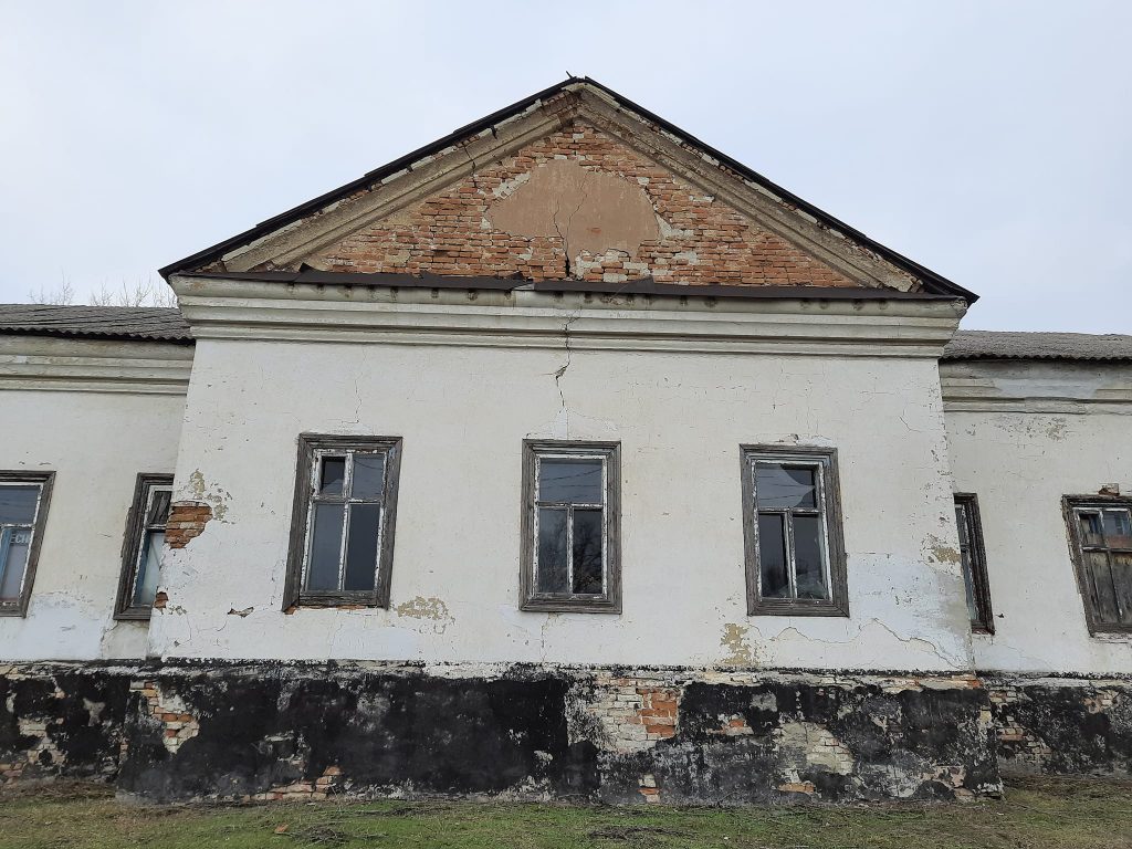 На Дніпропетровщині знайшли панський будинок (Фото) 