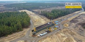 На Дніпропетровщині будують найскладнішу ділянку траси Н-31
