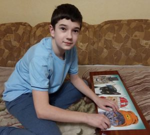 Варто спробувати кожному: дніпрянам показали, як провели день без мобільного телефону
