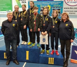Бадмінтоністи Дніпропетровщини здобули 9 медалей на чемпіонаті України