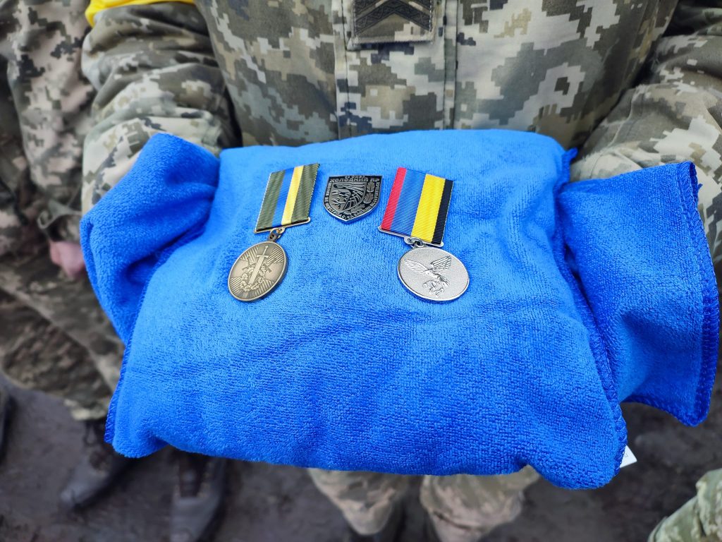 На Дніпропетровщині провели в останню путь загиблого Героя