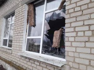 У школі було 300 біженців: під Дніпром впала ракета