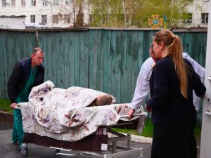 У Пологах 12-річна річна Софія потрапила під обстріл
