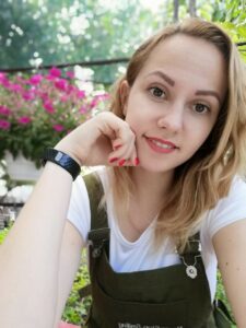 У відділенні гаряче, як на фронті: як у Дніпрі студенти медики наближають перемогу в тилу
