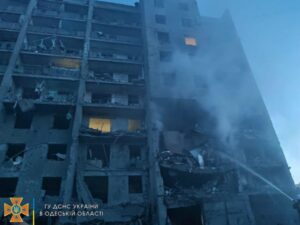 Російські війська нанесли удари по Одеській області: є загиблі, серед них і діти