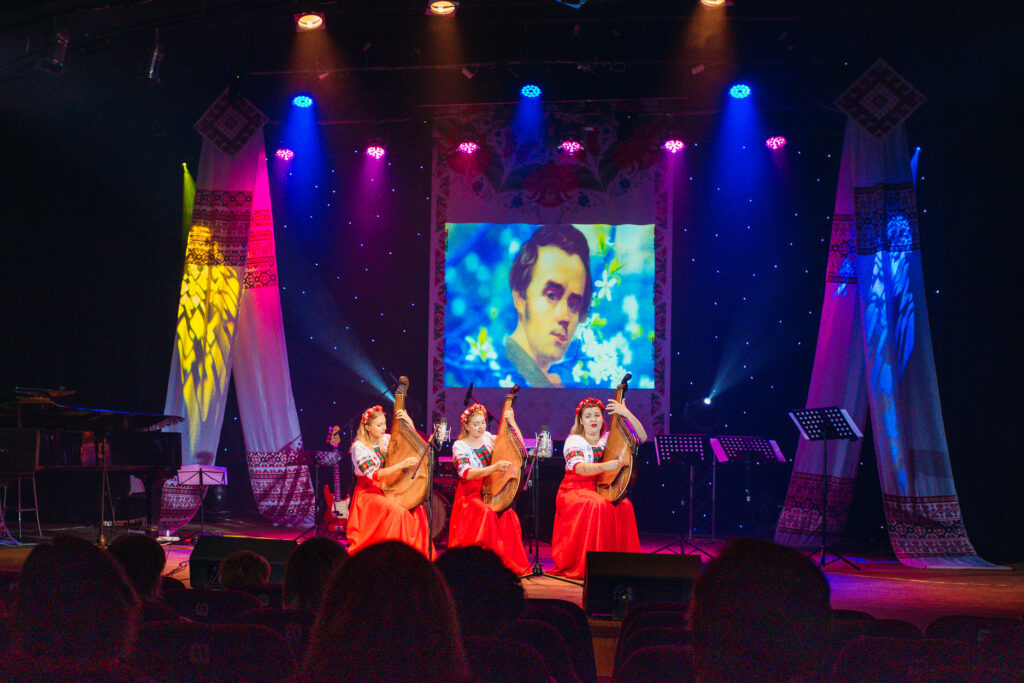 Дніпропетровщина відзначила День Української Державності: як це було