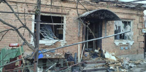 Чотири громади на Дніпропетровщині під нічним обстрілом: понівечено житло, фабрику та електромережі