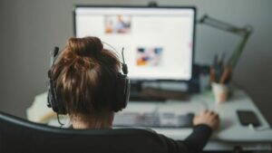 Як зберегти гостроту зору при постійній роботі за ПК