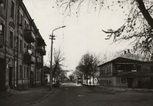 “Невінчана балка”, яка вулиця у Дніпрі зберігає легенду про заборонене кохання