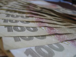 Гроші в кредит в 2023 році: які особливості повинні знати українці?