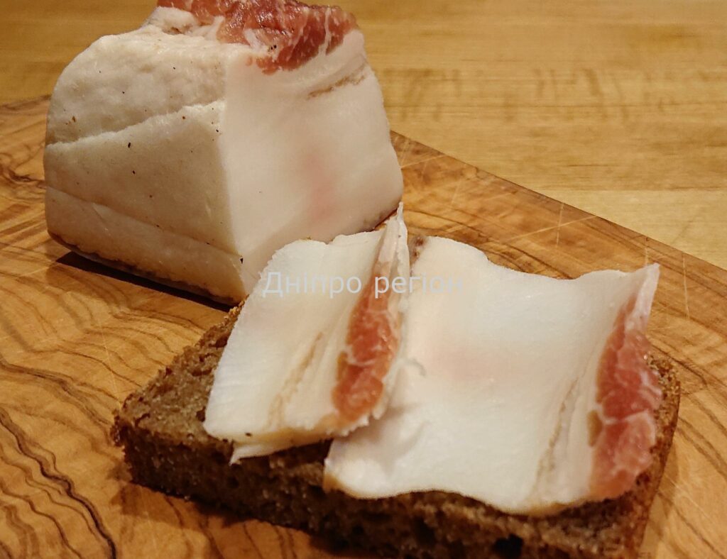 Сало – користь чи шкода для організму: ТОП – 6 міфів про «український делікатес» Сало – користь чи шкода для організму: ТОП - 6 міфів про «український делікатес»