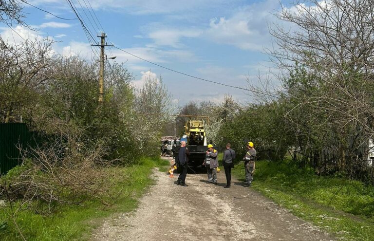 Чоловік кинув коктейль Молотова в енергетиків - Дніпро Регіон