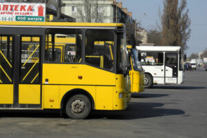 Не поїду – геть пільговика: у Дніпрі почали звільняти водіїв, які порушують права пасажирів