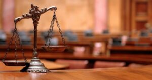 Продав три машини, які мав віддати ЗСУ: у Луцьку судили жителя Дніпра