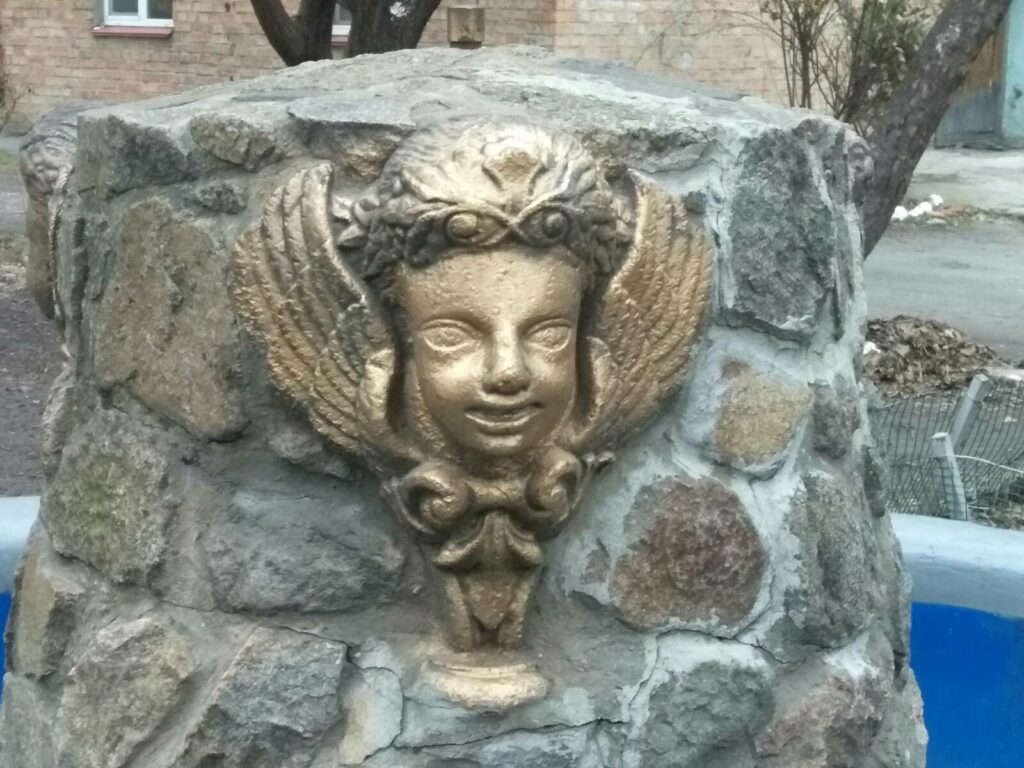 У Дніпрі виявили «Фонтан Янголів» часів старого Катеринослава: фото