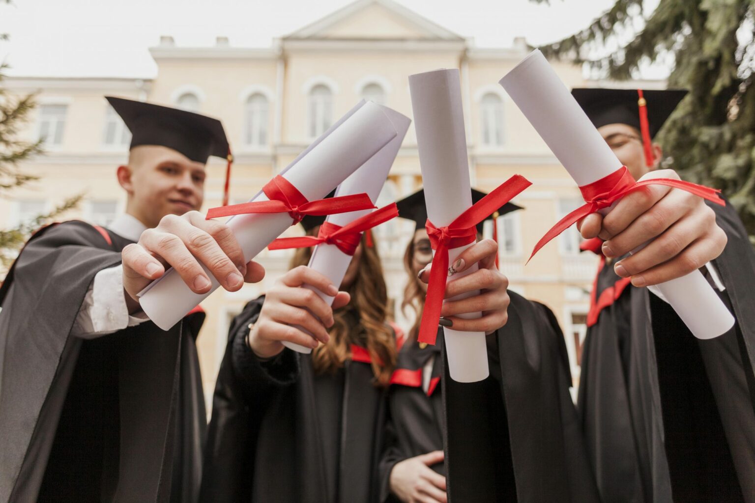 ВНЗ Дніпра потрапили у світовий рейтинг закладів освіти - Дніпро Регіон