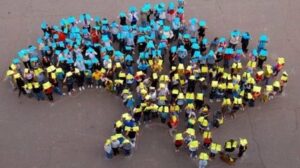 Ситуація плачевна: стало відомо, скільки людей залишилось в Україні