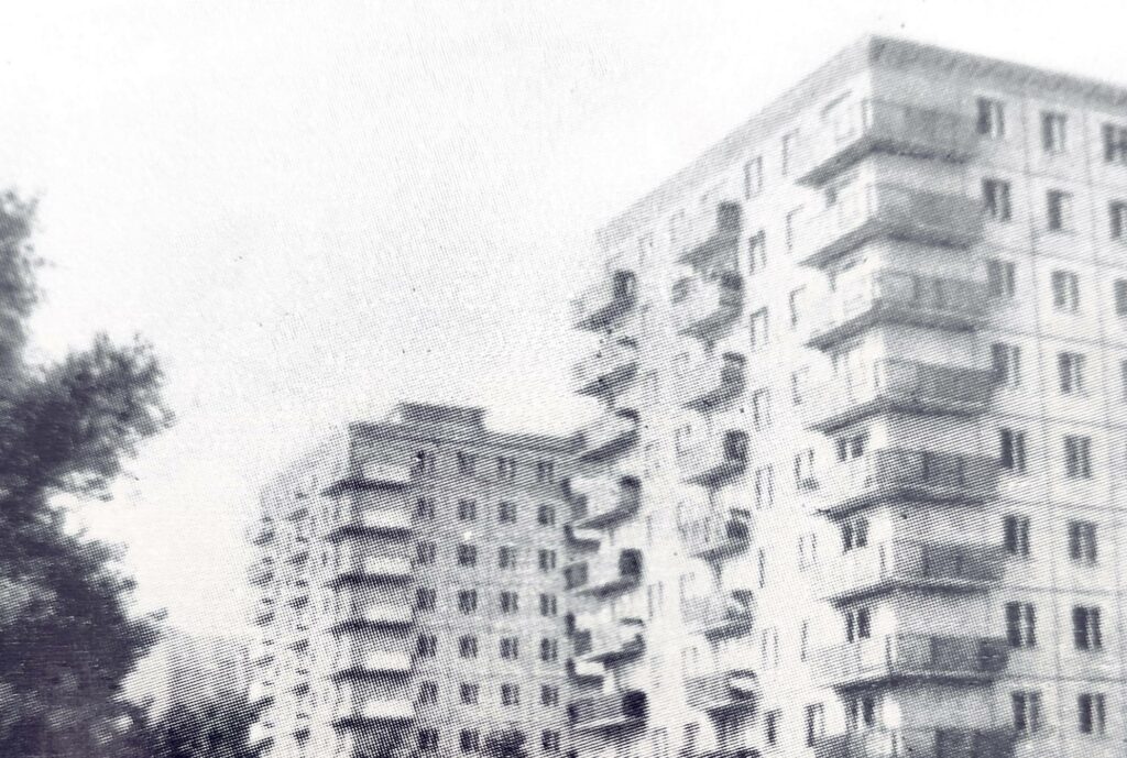 Сторінками історії: коли і де в Дніпрі побудували першу дев’ятиповерхівку Коли і де в Дніпрі побудували першу дев’ятиповерхівку - Дніпро Регіон