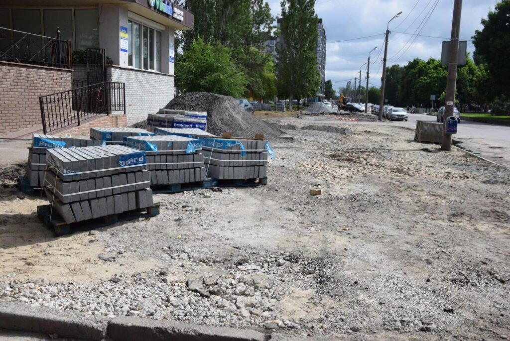 У Дніпрі тимчасово перекриють рух по вулиці Барикадній У Дніпрі тимчасово перекриють рух по вулиці Барикадній - Дніпро Регіон