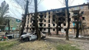 12 різних доль, різних життів: що відомо про загиблих від ракетної атаки по Кривому Рогу
