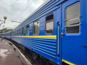 Укрзалізниця призначила додаткові поїзди з Дніпра та Кривого Рогу