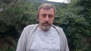 Помер після нескладної операції: у Дніпрі батько 11-річного хлопчика ініціює повторну експертизу