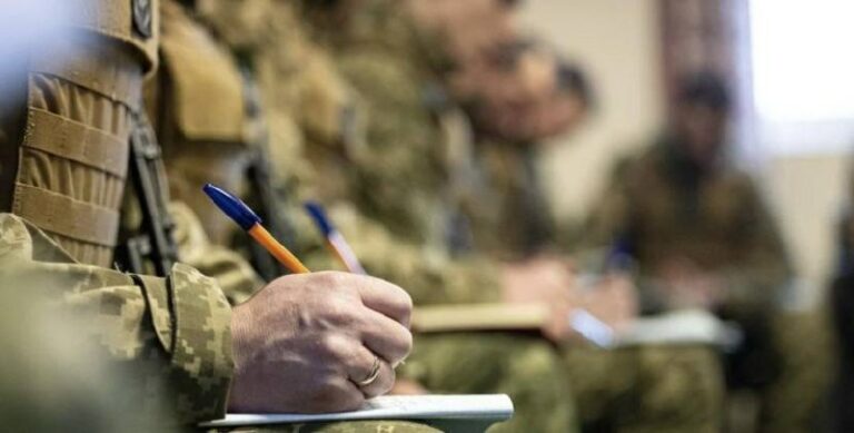 Що робити, якщо хочуть вручити повістку вдома - Дніпро Регіон