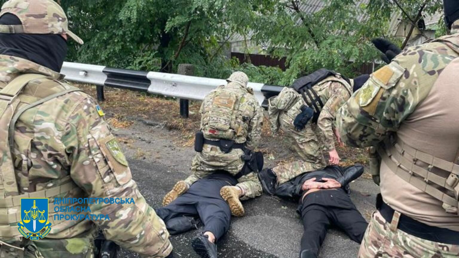 На Дніпропетровщині у батька загиблого військовослужбовця ЗСУ вимагали неіснуючий борг: що відомо