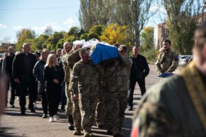 Був нагороджений відзнакою за «Оборону України»: у Нікополі провели в останню путь полеглого на фронті земляка