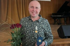 Жителя Дніпропетровської області нагородили «Орденом Усмішки» у Польщі