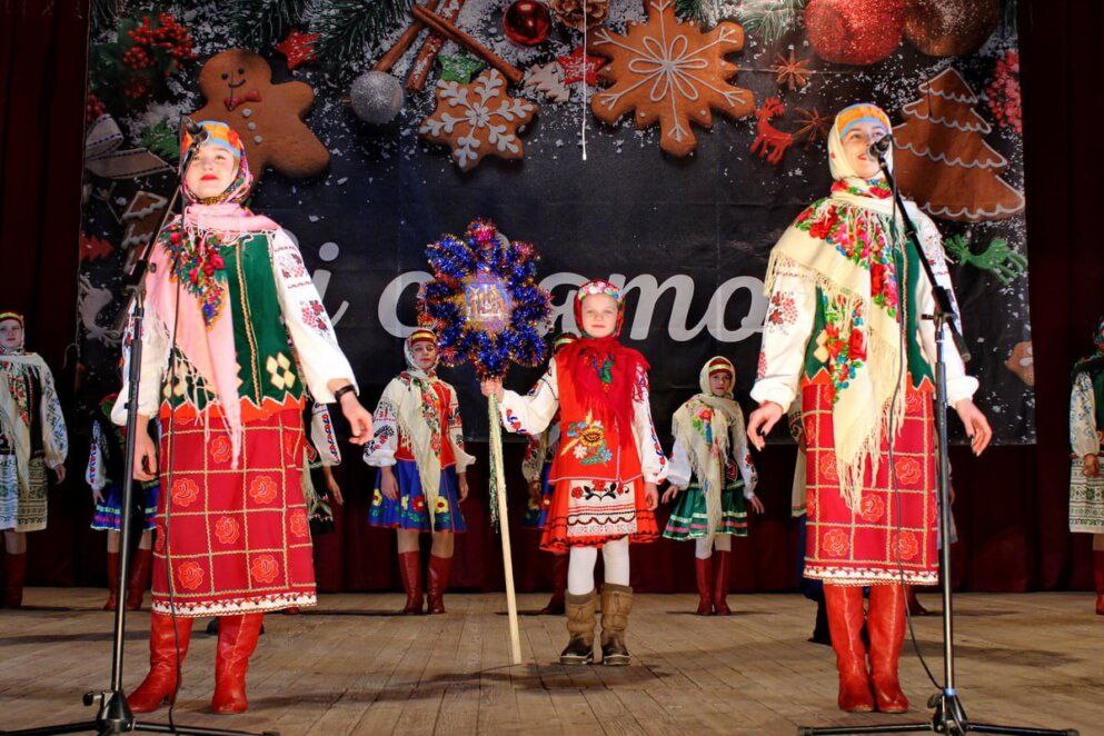Різдвяна зірка сяй – ЗСУ допомагай, фестиваль вертепів - Дніпро Регіон
