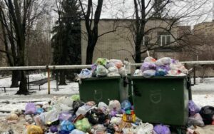Сміттєвий колапс у Дніпрі: чому трапляється та чому не можуть вирішити проблему