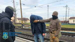 У Дніпрі затримали працівника Укзалізниці, який зливав дані фсб росії