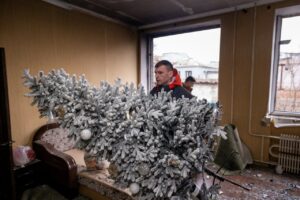 У Дніпрі російські «шахеди» майже вщент зруйнували гуртожиток