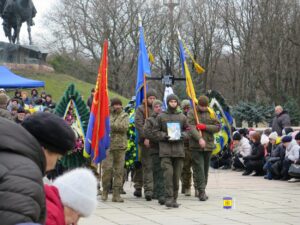Залишилися сестри, дружина, сини та онук: командир мінометного взводу з Дніпропетровщини