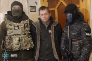 У Дніпрі затримали бойовика-рецидивіста, який шпигував за ППО у місті