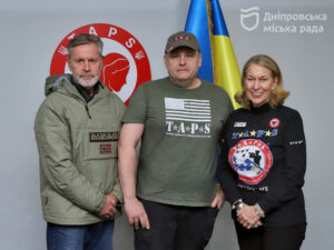 «Ми доносимо до спільноти США та світу, що відбувається в Україні, і якою важливою є роль Дніпра», — у місті з візитом президентка міжнародної організації TAPS
