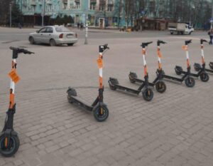 У Новомосковську з’явився сервіс прокату самокатів