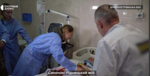 У Дніпрі рятують 19-річного хлопця з Мирнограда, який постраждав через ракетний удар