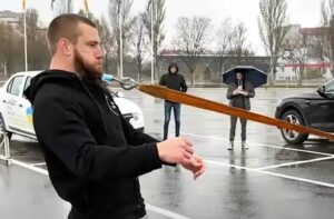 35-річний спортсмен з Дніпра встановив три рекорди Гіннеса за один день
