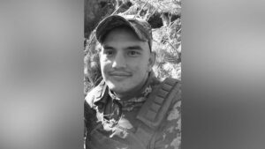 Йому навіки 21. У бою на Донеччині загинув Олександр Служалюк з Дніпропетровщини