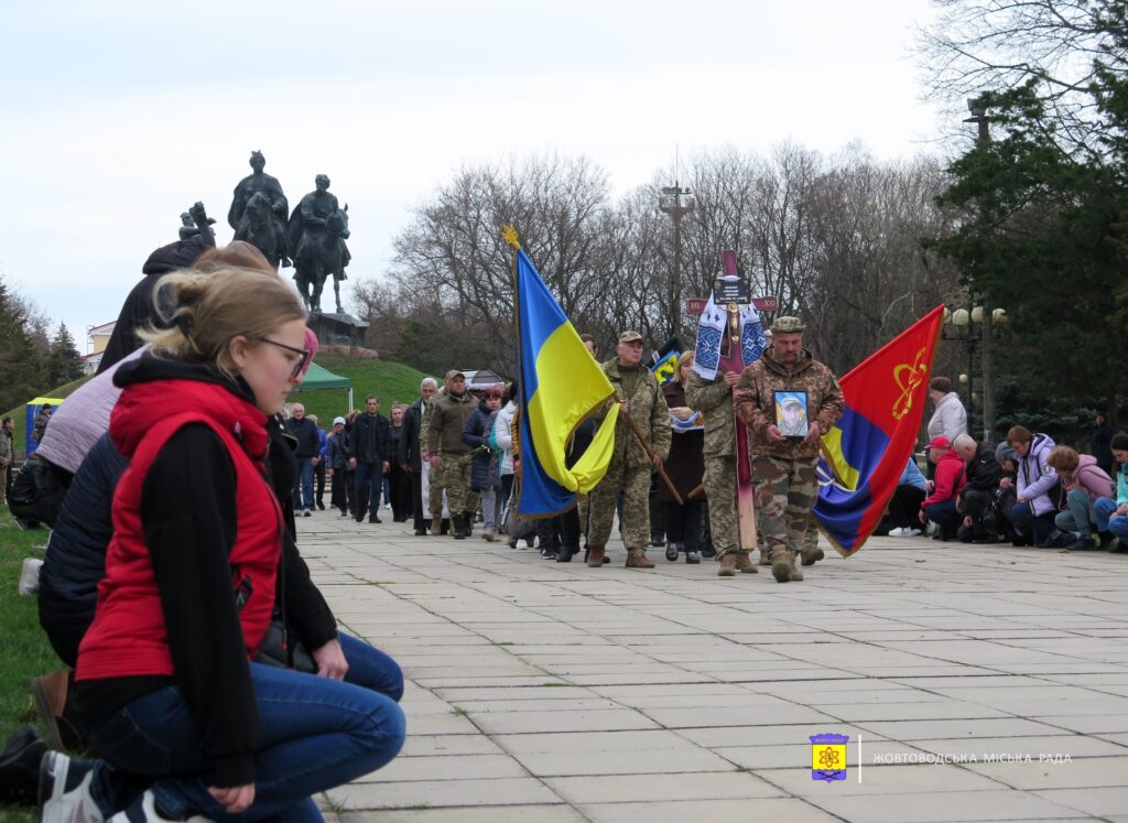 Удома на нього чекали мати, брат та маленька донечка. Загинув Олександр Величко з Дніпропетровщини