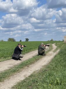 На Дніпропетровщині фотографи пройшли кілометри і зробили унікальні фото птахів