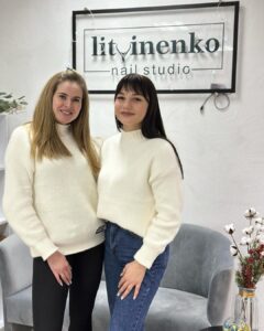 Знає про красу все і навіть більше. Мешканка Жовтих Вод відкрила власну справу за підтримки держави