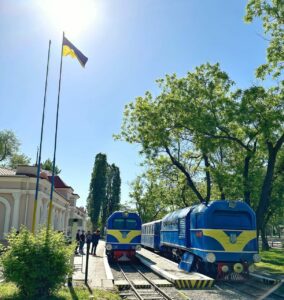 Як у Дніпрі працює дитяча залізниця. Розклад, ціна квитка